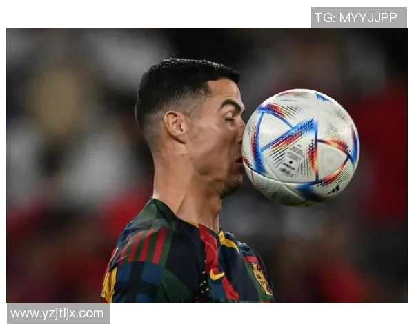 当球星化身喜剧演员 足球场上的搞笑名场面大合集